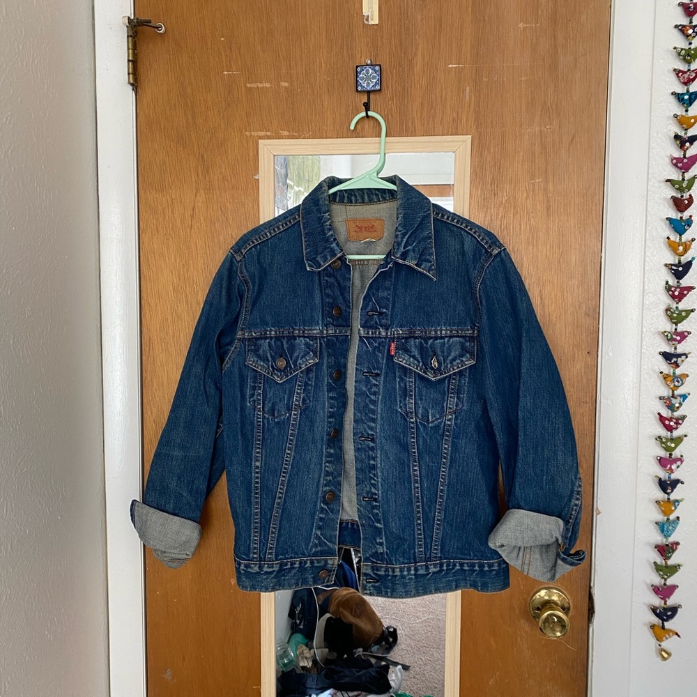 Vintage levi’s denim jacket in great condition